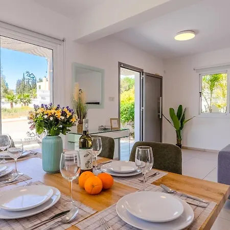 Nissi Sunset 4 With Private Pool איה נאפה